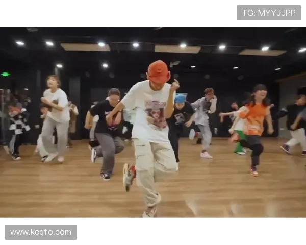 西安街舞队的耐力变革引发热议街舞文化新潮流