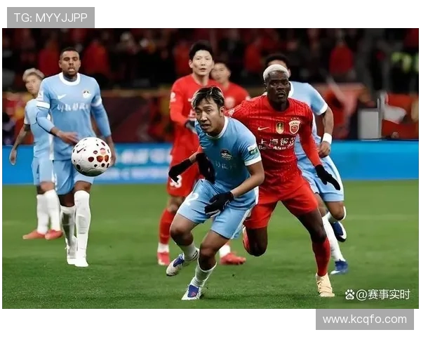 成都足球队在洲际杯积分榜中以86分稳居第一名展现强劲实力